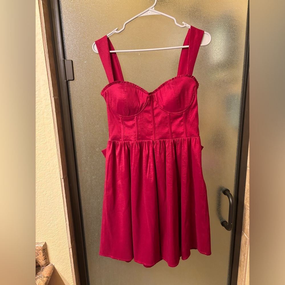 Large altard state red bow dress